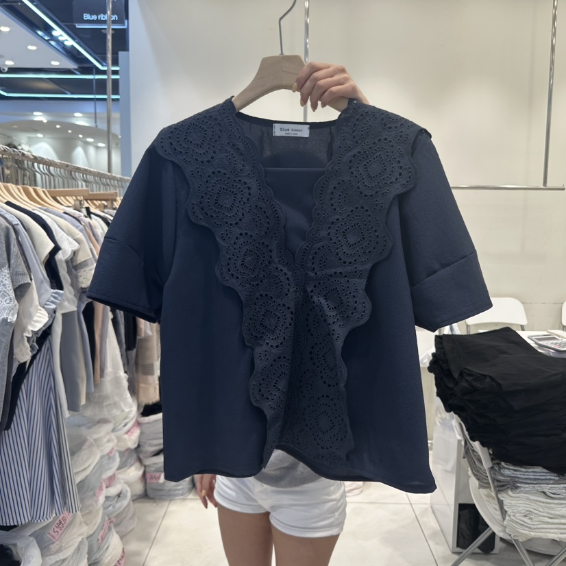 BLUE RIBBON韓國㊣直郵東大門代購女裝新款人氣襯衫蕾絲衫BLUE RIBBON襯衫/蕾絲衫圖色3