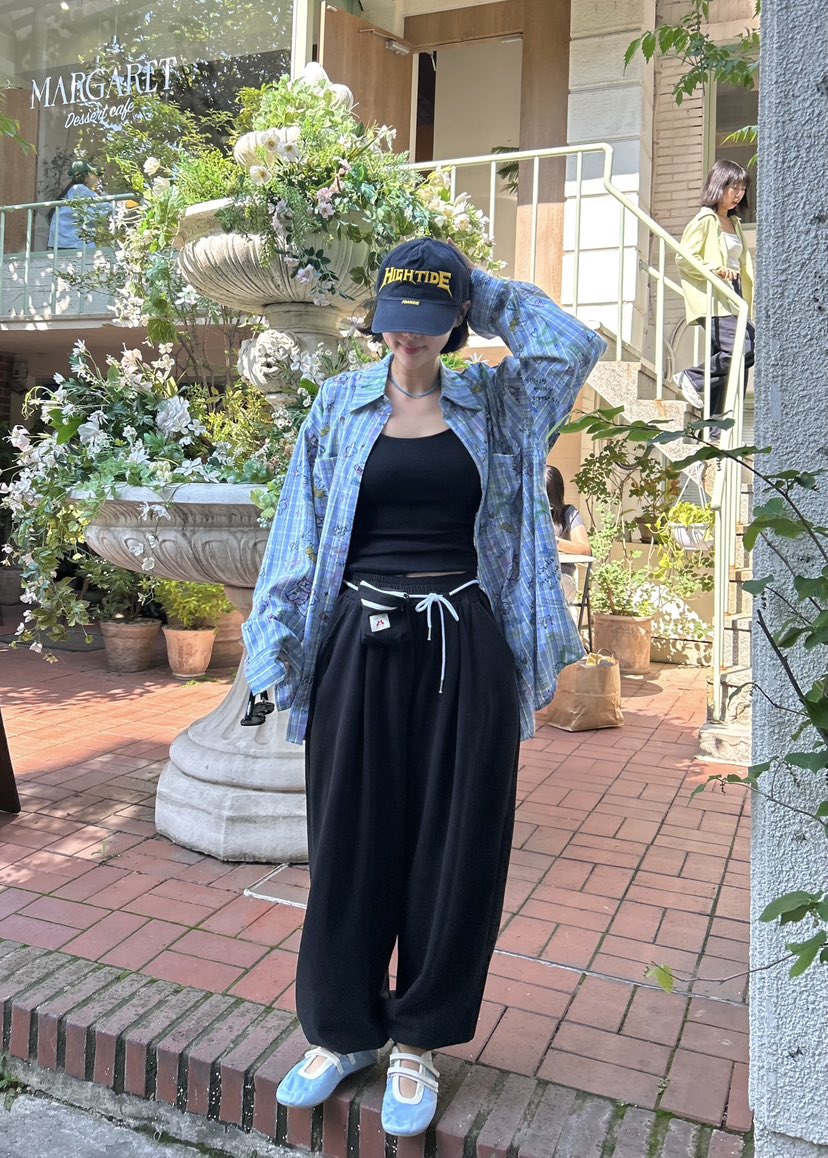 THE LINE-Q韓國直郵㊣東大門實拍女裝新品休閑襯衫蕾絲衫THE LINE-q襯衫/蕾絲衫