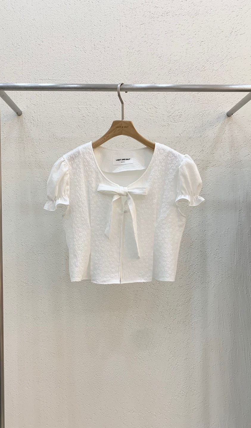 LIGHT AND SALT韓國直郵㊣東大門實拍女裝新品休閑襯衫蕾絲衫LIGHT AND SALT襯衫/蕾絲衫