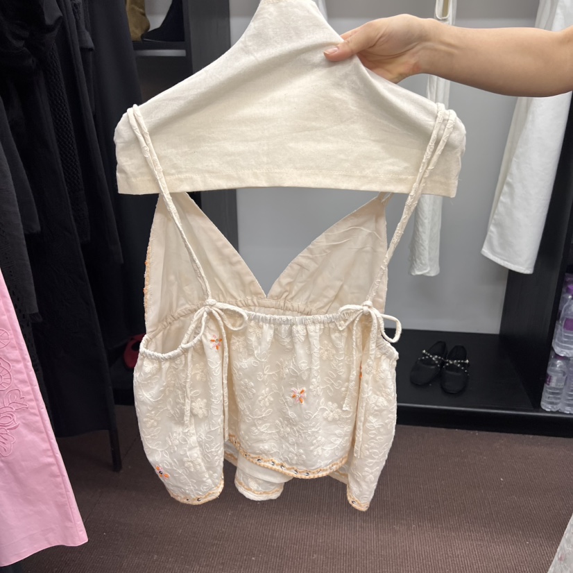 UNANSWERED-MYSTERY韓國直郵㊣女裝新品推薦人氣熱賣吊帶背心UNANSWERED/MYSTERY吊帶/背心