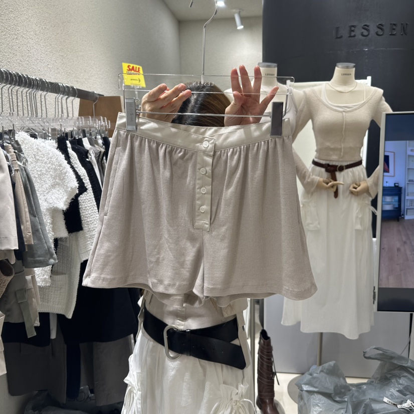 LESSEN直郵韓國代購㊣女裝新品休閑推薦25春夏時尚人氣短褲LESSEN短褲圖色2
