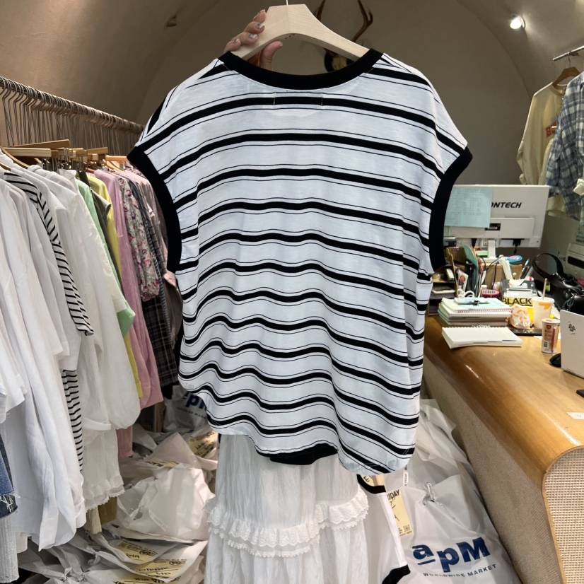 BLACKFRIDAY韓國直郵㊣東大門實拍女裝新品25春夏T恤不含腰帶BLACK FRIDAYT恤