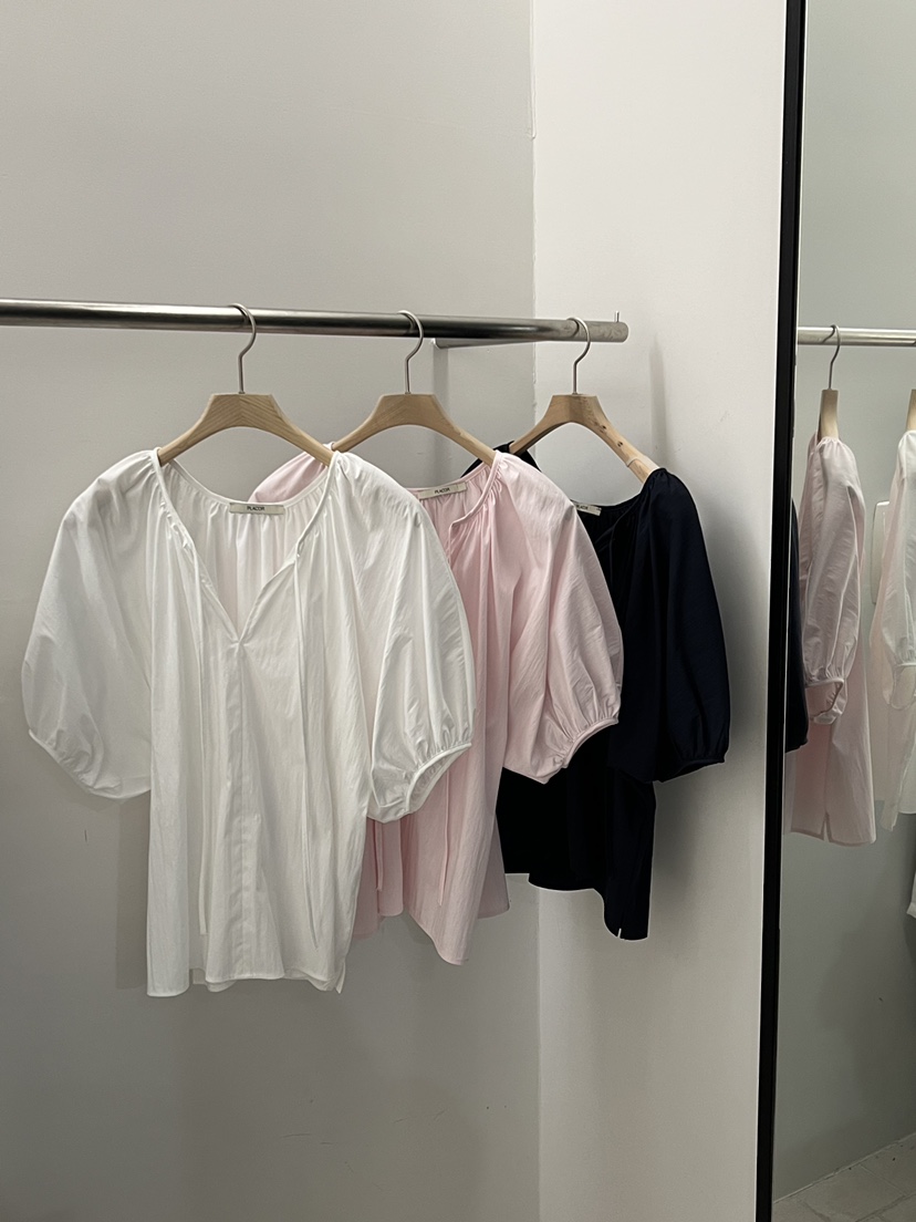 REGULARLY/PLACOR韓國直郵㊣女裝新品人氣推薦襯衫蕾絲衫褶皺REGULARLY/PLACOR襯衫/蕾絲衫
