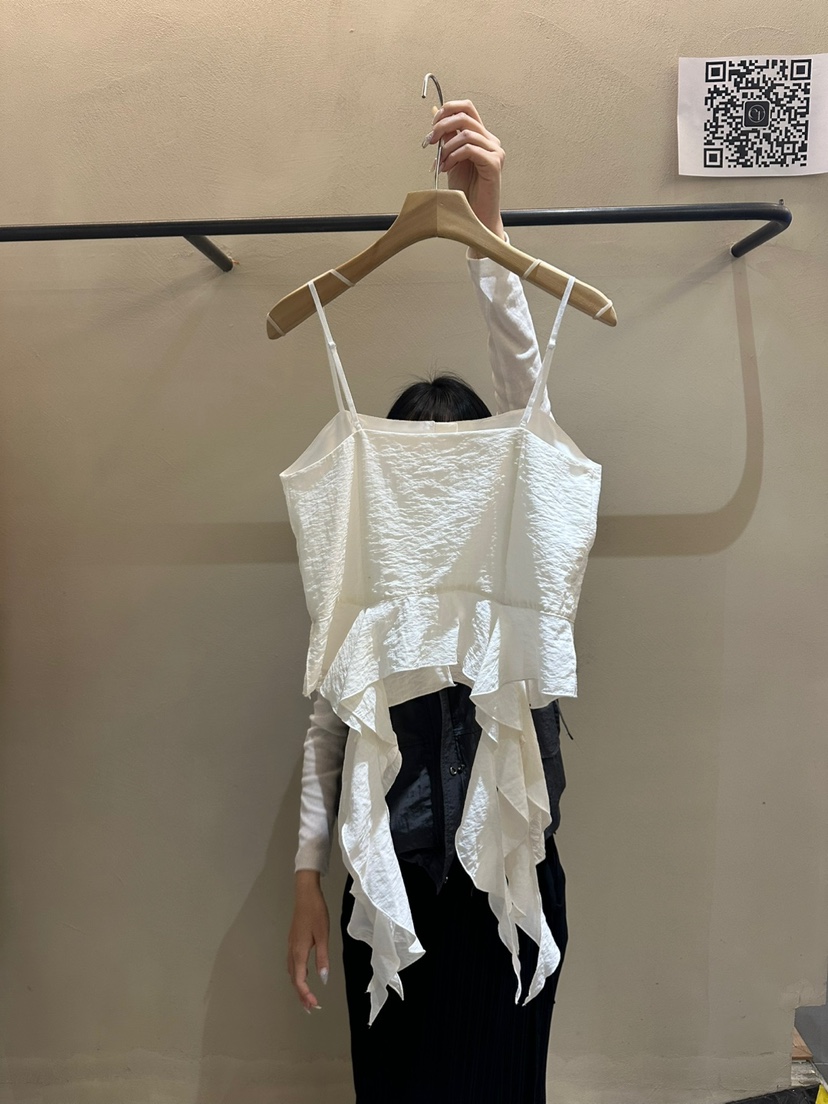 ERIA韓國直郵㊣女裝新品休閑人氣25春夏吊帶背心荷葉邊緊身ERIA/HUE吊帶/背心