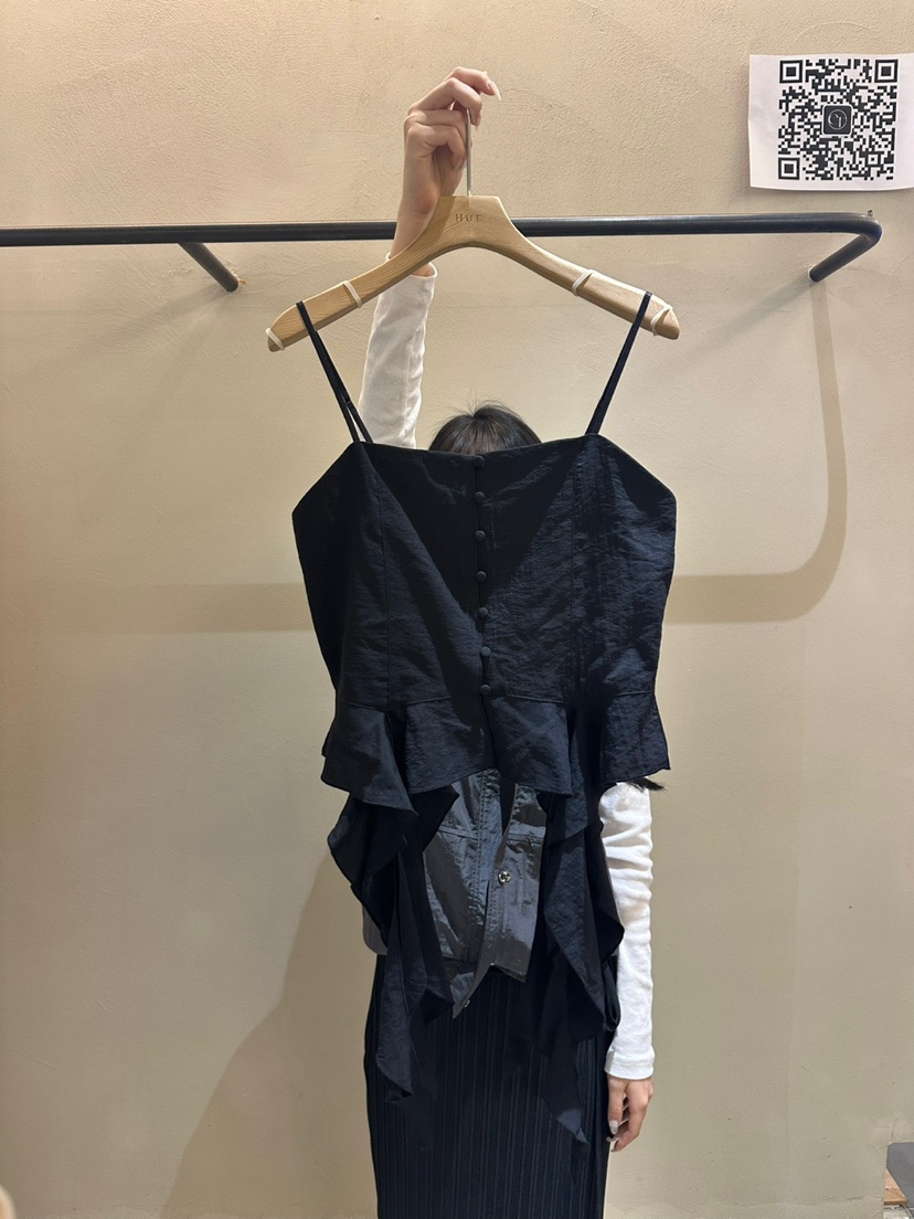 ERIA韓國直郵㊣女裝新品休閑人氣25春夏吊帶背心荷葉邊緊身ERIA/HUE吊帶/背心圖色2