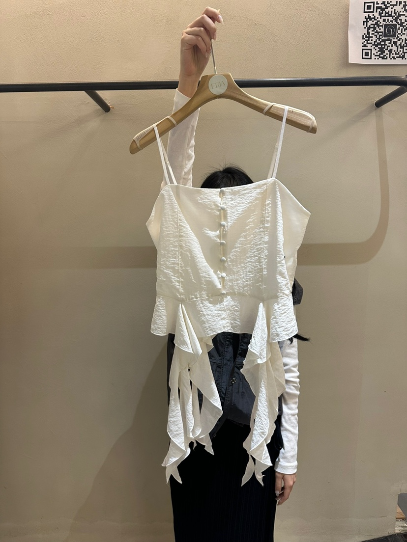 ERIA韓國直郵㊣女裝新品休閑人氣25春夏吊帶背心荷葉邊緊身ERIA/HUE吊帶/背心圖色3