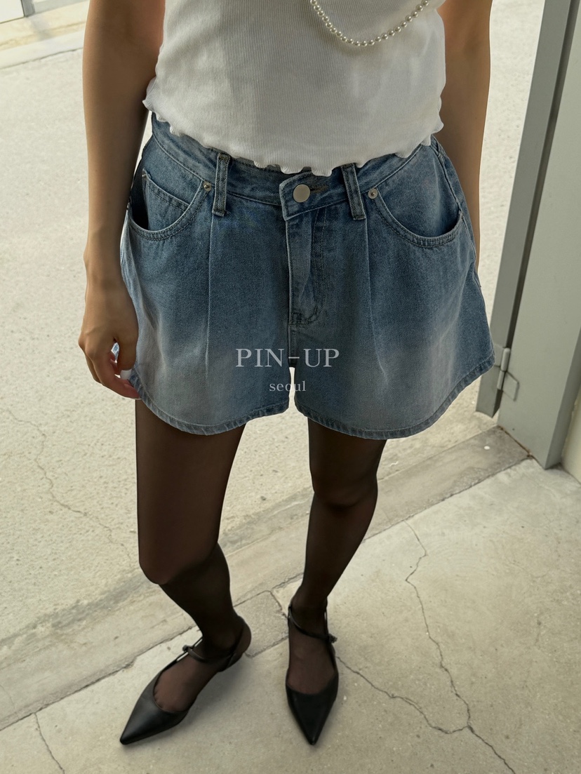 PIN-UP韓國直郵㊣東大門實拍女裝新品推薦時尚人氣短褲蝴蝶結PIN-UP短褲
