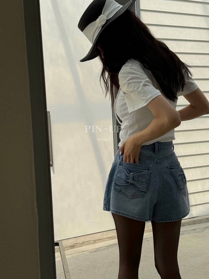 PIN-UP韓國直郵㊣東大門實拍女裝新品推薦時尚人氣短褲蝴蝶結PIN-UP短褲