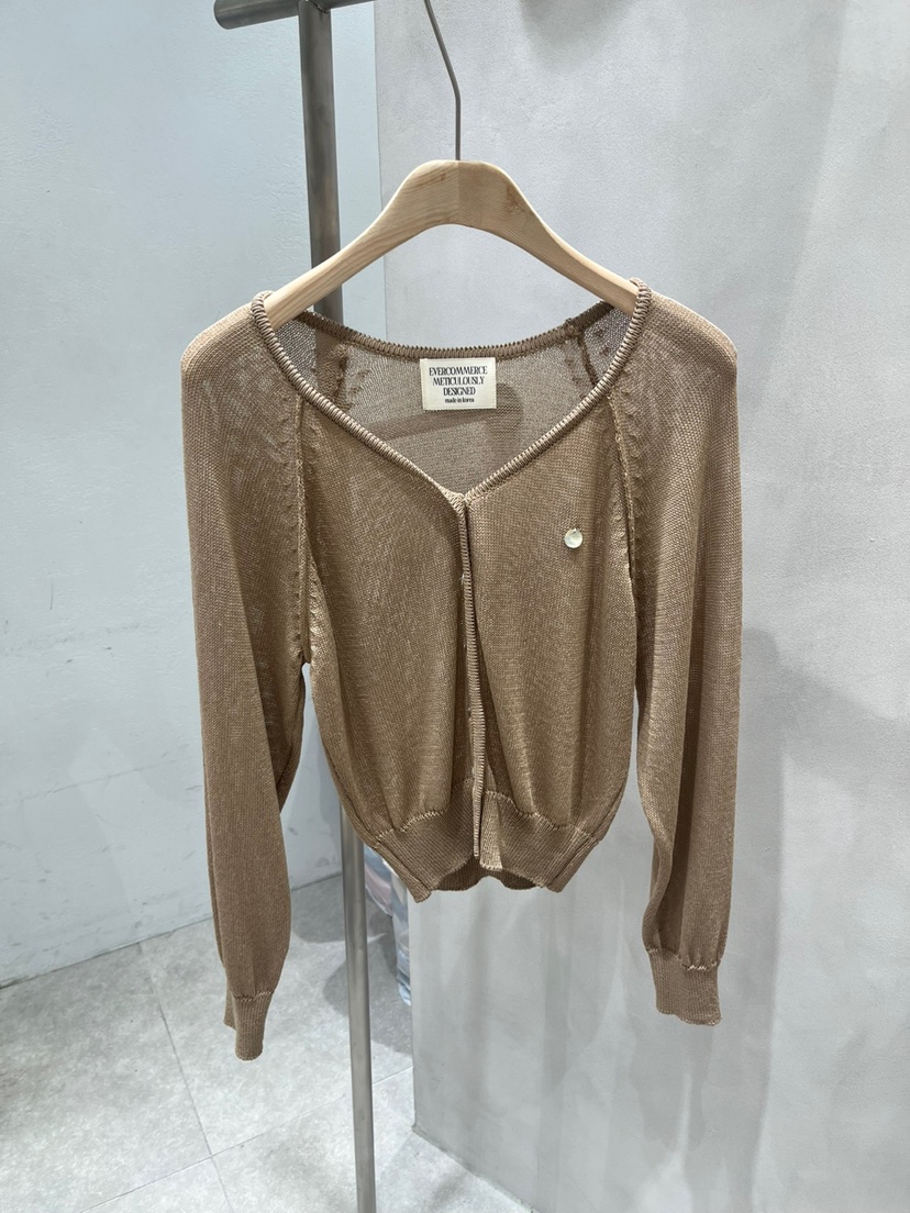 EVERCOMMERCE METICULOUSLY DESIGNED韓國直郵㊣東大門實拍女裝新款人氣針織衫開衫EVERCOMMERCE METICULOUSLY DESIGNED針織衫圖色4