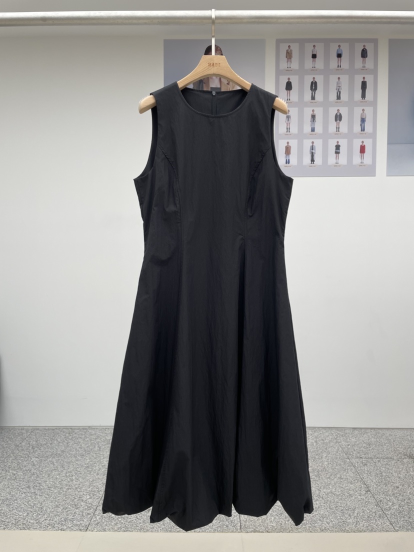 MADE-P直郵韓國代購㊣女裝新品時尚25春夏熱賣推薦休閑連衣裙MADE-P連衣裙圖色2