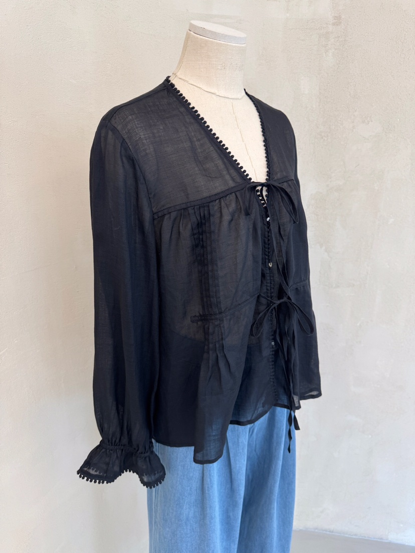 LAUNDRY韓國直郵㊣女裝新品人氣25春夏推薦時尚襯衫蕾絲衫刺繡LAUNDRY襯衫/蕾絲衫