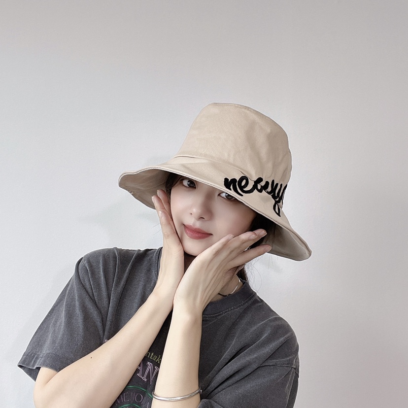 LOVELY HAT韓國直郵㊣東大門實拍女裝新品熱賣人氣推薦帽子LOVELY HAT帽子