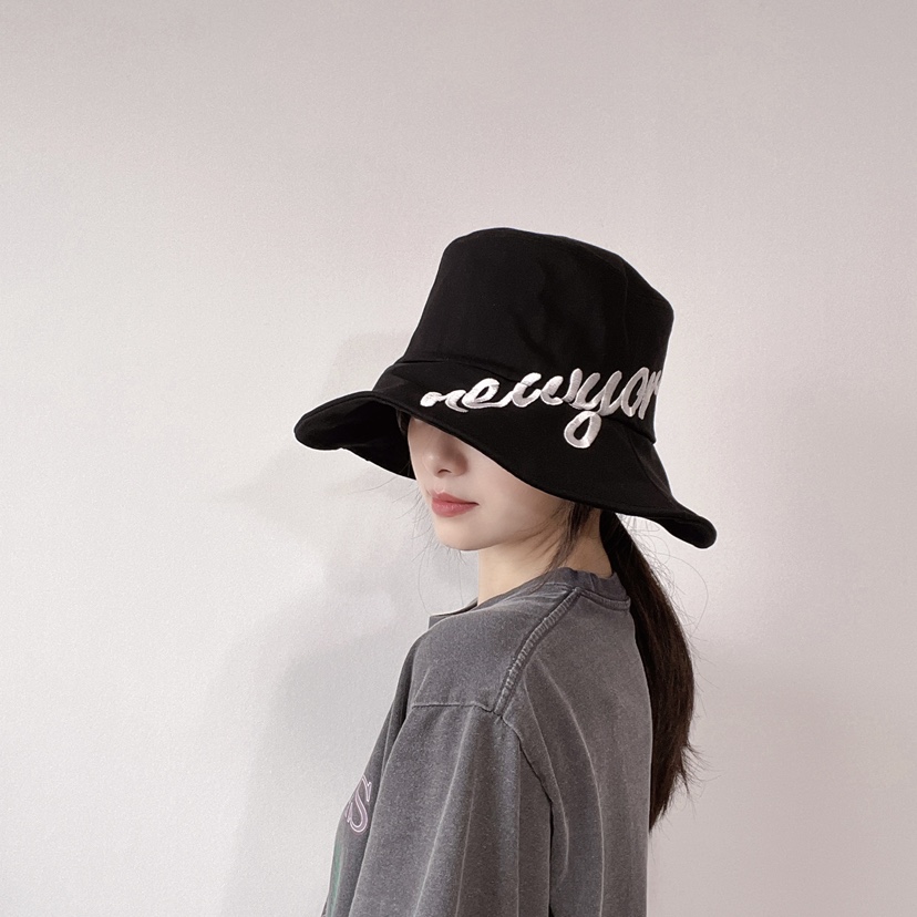 LOVELY HAT韓國直郵㊣東大門實拍女裝新品熱賣人氣推薦帽子LOVELY HAT帽子