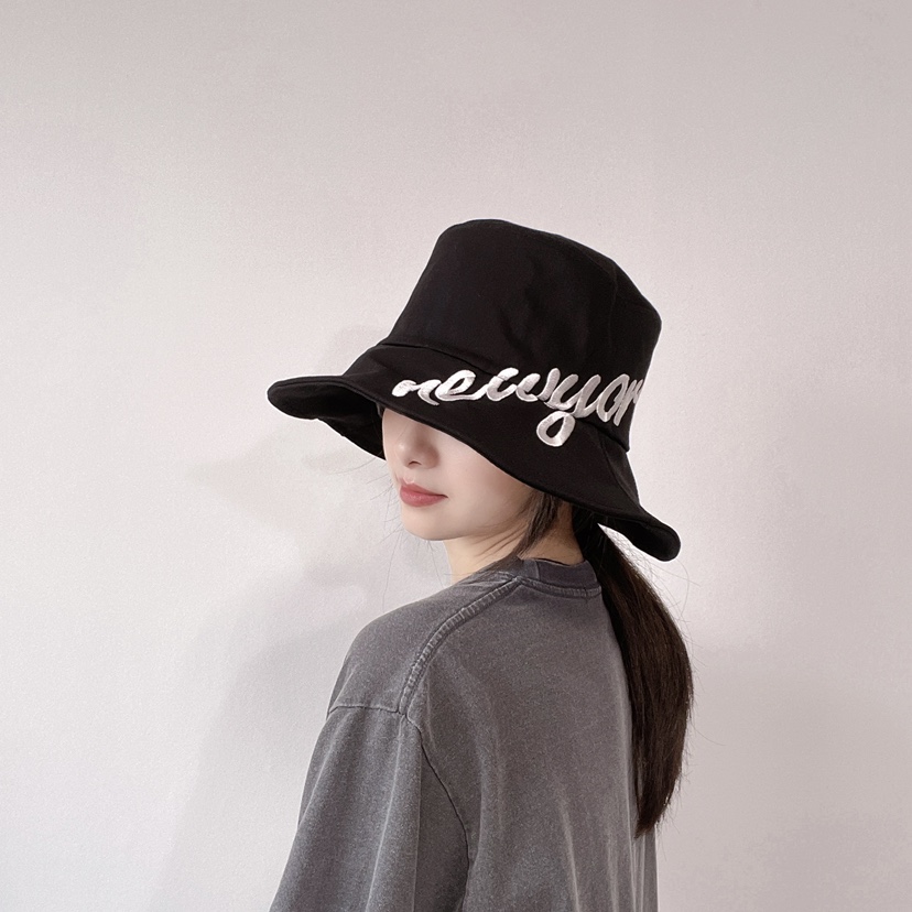 LOVELY HAT韓國直郵㊣東大門實拍女裝新品熱賣人氣推薦帽子LOVELY HAT帽子