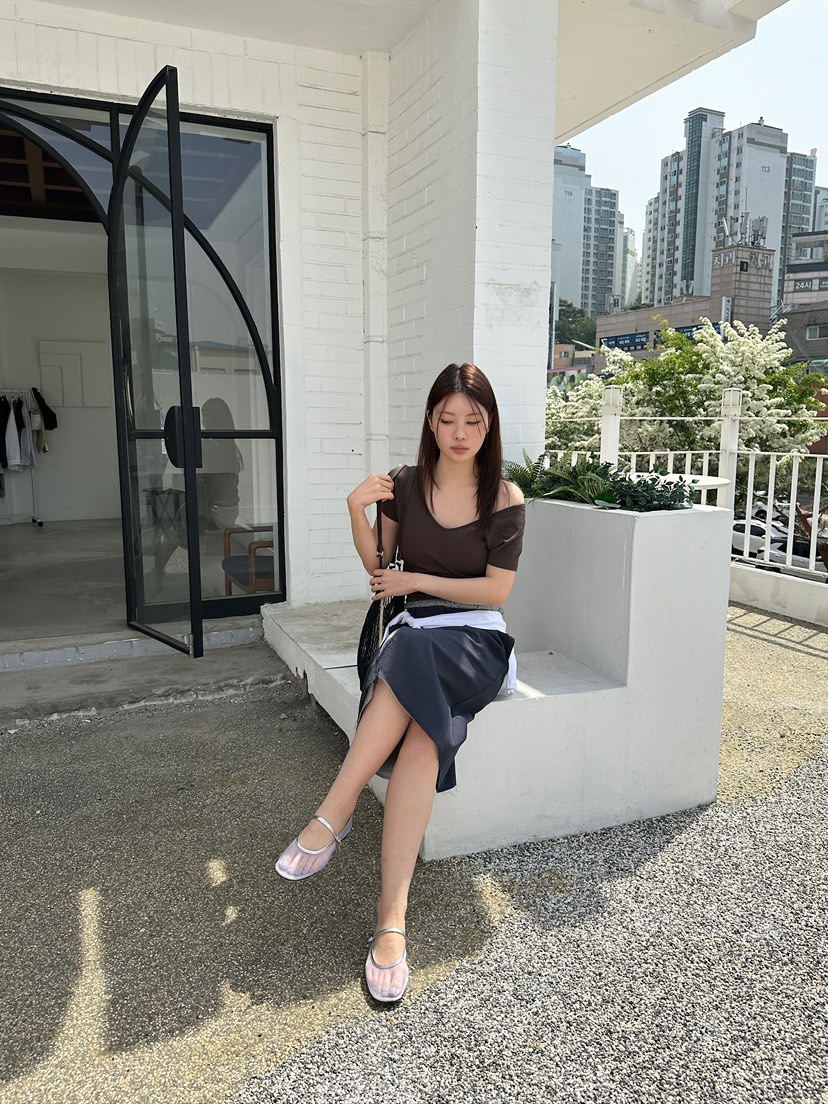 UNBOUND韓國直郵㊣女裝新品時尚25春夏熱賣人氣T恤不含內搭UNBOUNDT恤