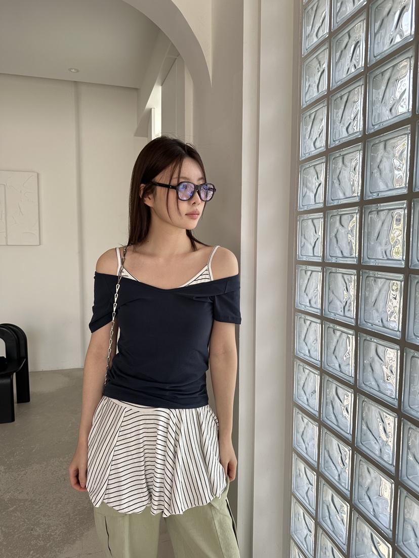 UNBOUND韓國直郵㊣女裝新品時尚25春夏熱賣人氣T恤不含內搭UNBOUNDT恤