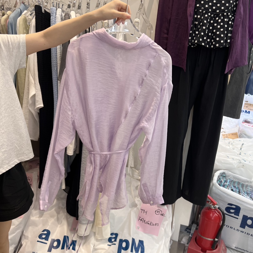RIVEROOM直郵韓國代購㊣女裝新品休閑熱賣襯衫蕾絲衫含腰繩RIVEROOM襯衫/蕾絲衫