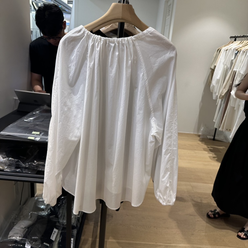 FEBRUARY 11韓國直郵㊣女裝新品休閑時尚人氣熱賣襯衫蕾絲衫FEBRUARY11襯衫/蕾絲衫