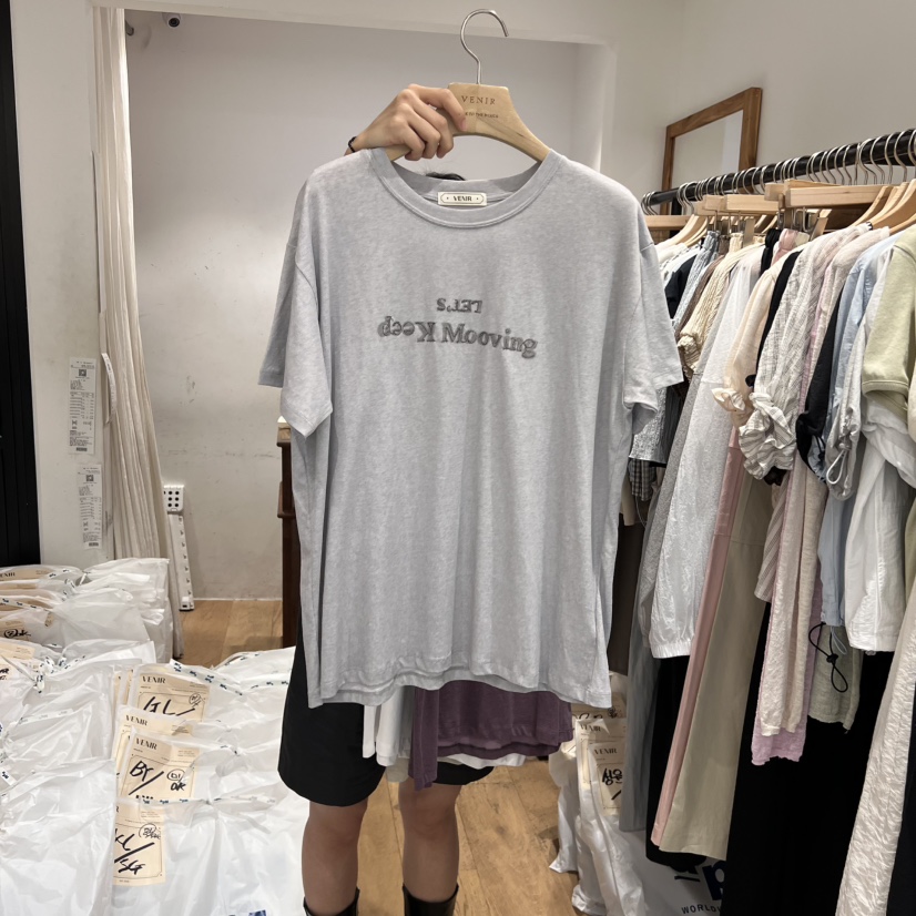 VENIR-a韓國直郵㊣東大門實拍女裝新品時尚人氣推薦熱賣T恤VENIR-aT恤