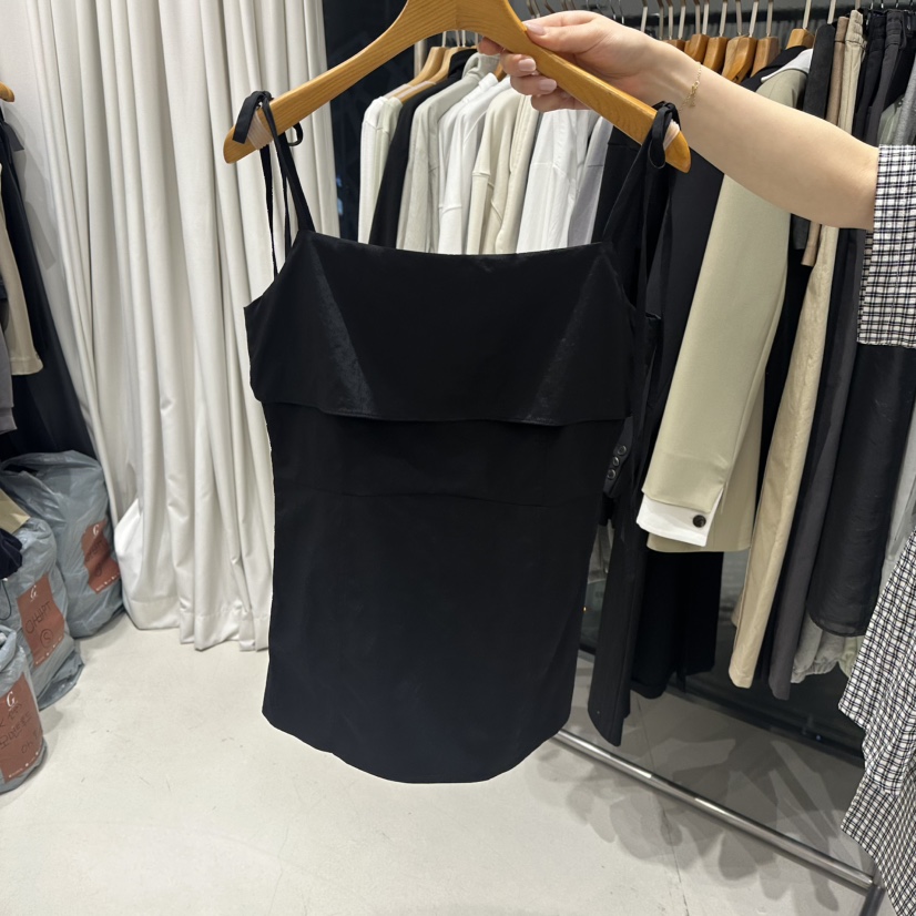 TREND SELLER/G直郵韓國代購㊣女裝新品休閑熱賣吊帶背心G/TREND SELLER吊帶/背心圖色2