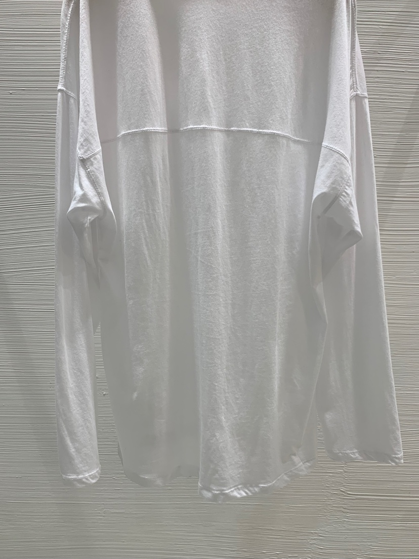 LUCY SALON韓國直郵㊣東大門實拍女裝新品25春夏長袖T恤V領寬松LUCY SALON長袖T恤