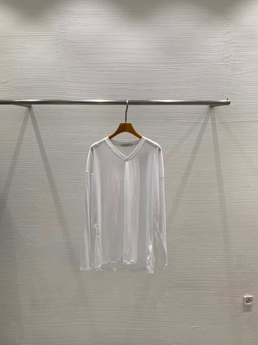 LUCY SALON韓國直郵㊣東大門實拍女裝新品25春夏長袖T恤V領寬松LUCY SALON長袖T恤圖色2