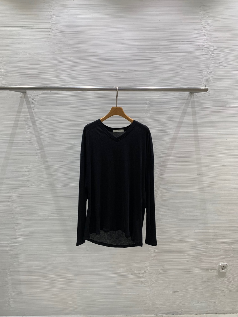 LUCY SALON韓國直郵㊣東大門實拍女裝新品25春夏長袖T恤V領寬松LUCY SALON長袖T恤圖色3