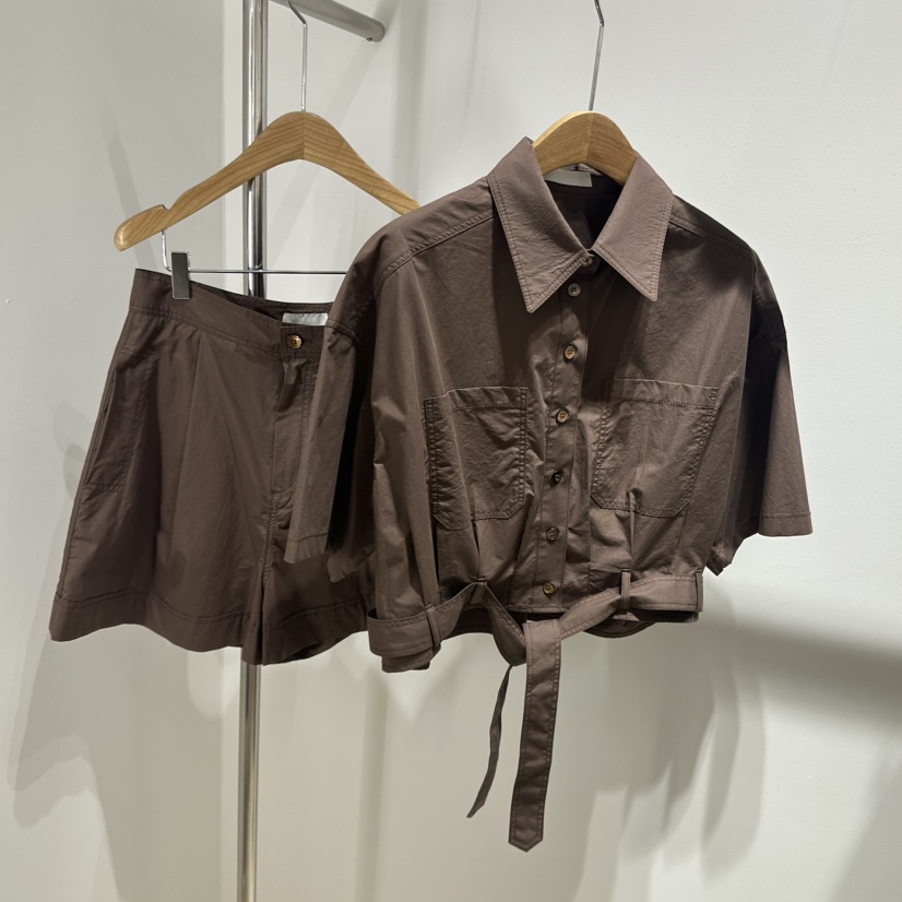 ART IS OVER韓國㊣直郵東大門代購女裝新品25春夏套裝含腰帶套裝ART IS OVER套裝圖色2