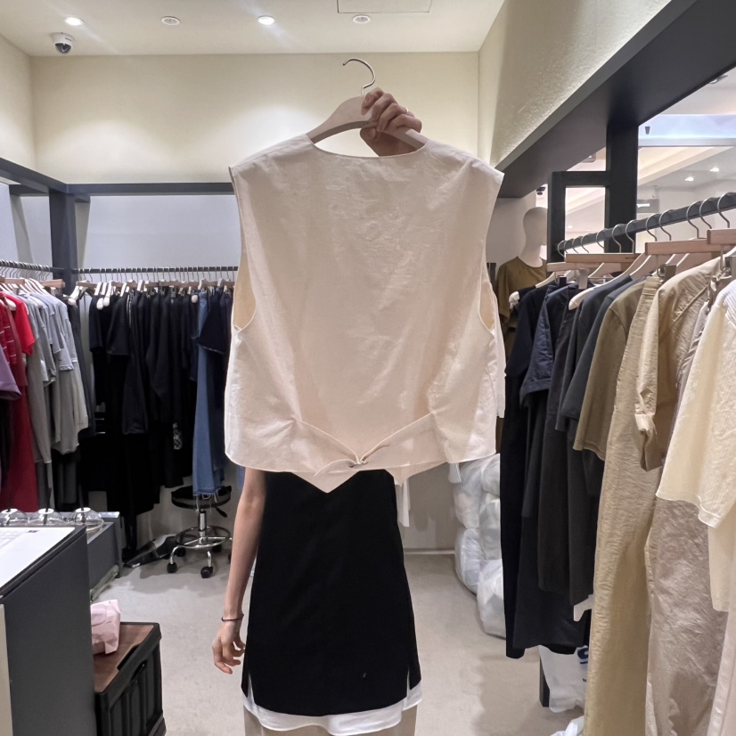 SELF SERVICE韓國㊣直郵東大門代購女裝新品人氣時尚推薦馬甲SELF SERVICE馬甲