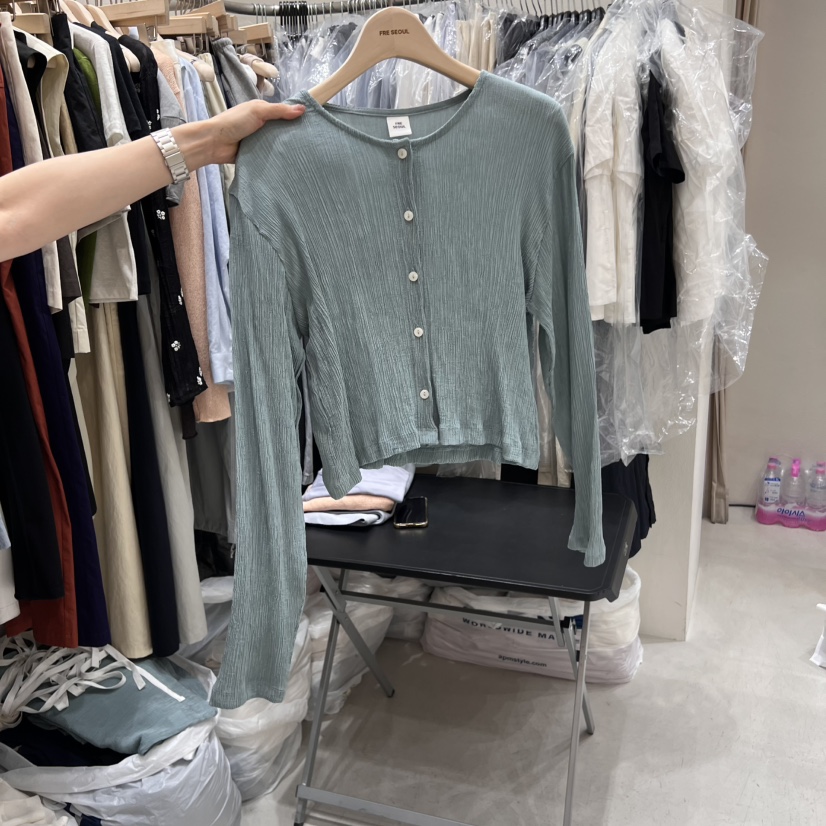 FRE韓國直郵㊣東大門實拍女裝新品推薦休閑時尚熱賣長袖T恤FRE長袖T恤圖色1