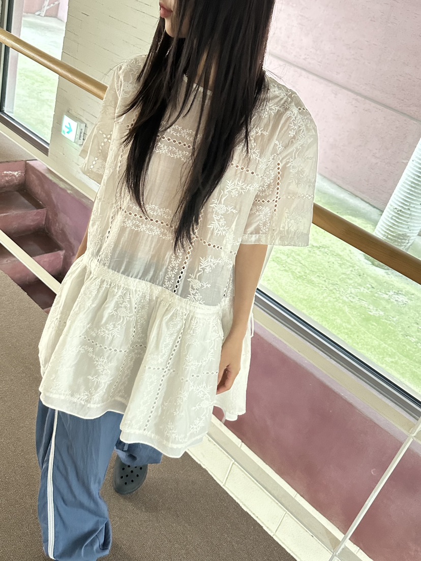 I MFACT韓國代購女裝新品真品人氣熱賣25春夏連衣裙刺繡絲綢I MFACT連衣裙圖色2
