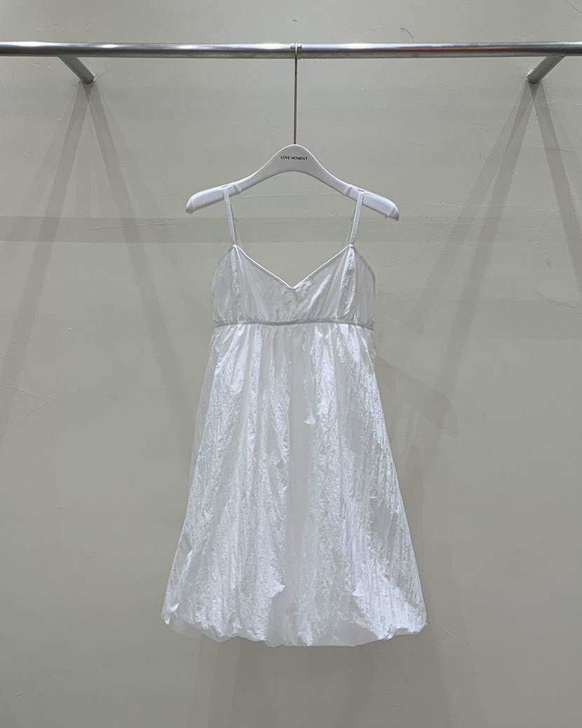 LOVE MOMENT東大門實拍女士新品休閑熱賣25春夏人氣連衣裙LOVE MOMENT連衣裙圖色2