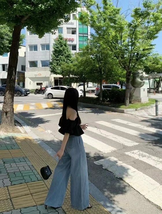 MELLDE韓國直郵女裝新品25春夏真品人氣熱賣時尚推薦牛仔褲MELLDE牛仔褲