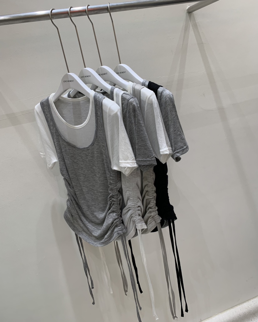 LOVE MOMENT韓國代購女士新品熱賣職業休閑25春夏T恤天絲褶皺LOVE MOMENTT恤