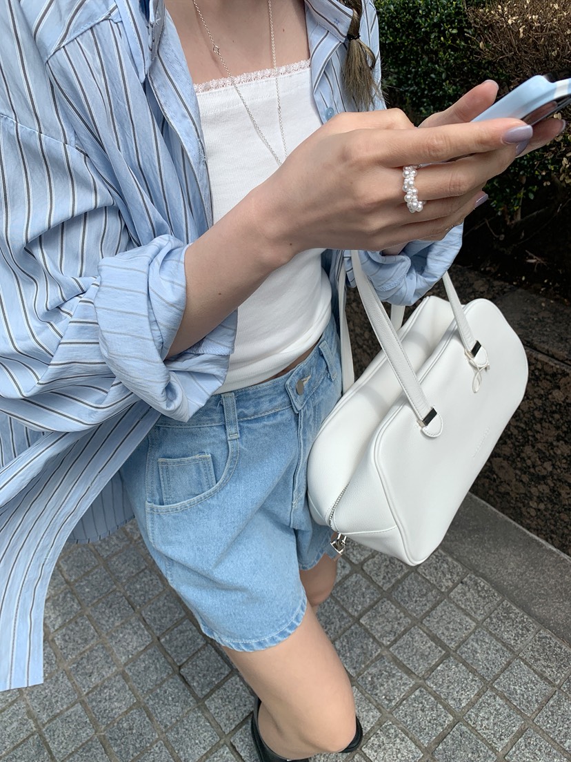 MELLOUNGE-멜라운지-T韓國代購女裝新品休閑熱賣襯衫蕾絲衫MELLOUNGE-T襯衫/蕾絲衫