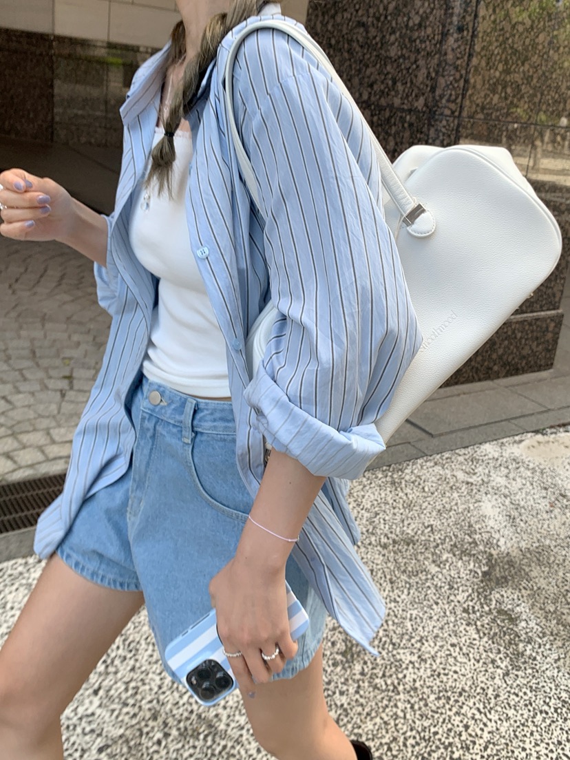 MELLOUNGE-멜라운지-T韓國代購女裝新品休閑熱賣襯衫蕾絲衫MELLOUNGE-T襯衫/蕾絲衫