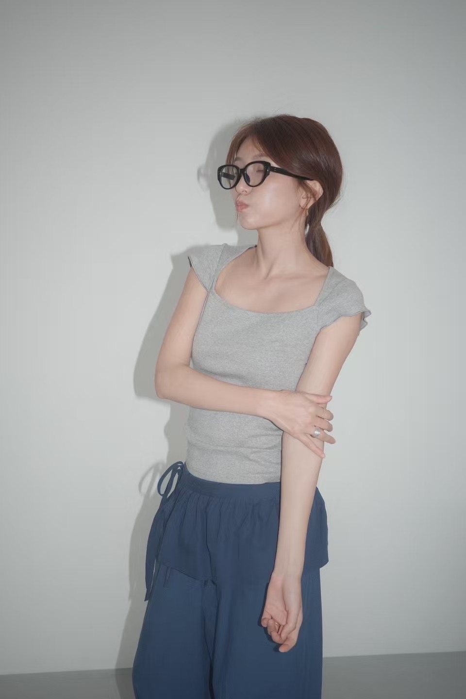 HOPPER/LAY OVER東大門直郵女裝新款推薦休閑職業熱賣T恤HOPPER/LAY OVERT恤圖色3