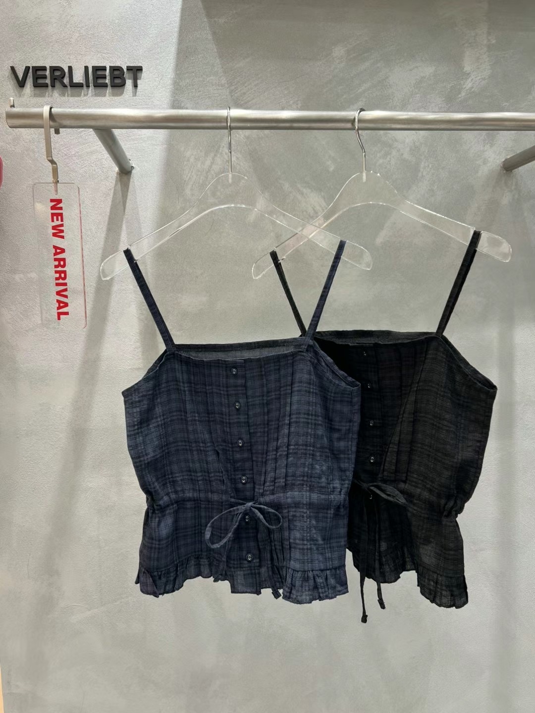 VERLIEBT東大門直郵女士新款25春夏職業休閑人氣熱賣吊帶背心VERLIEBT吊帶/背心圖色2左二色