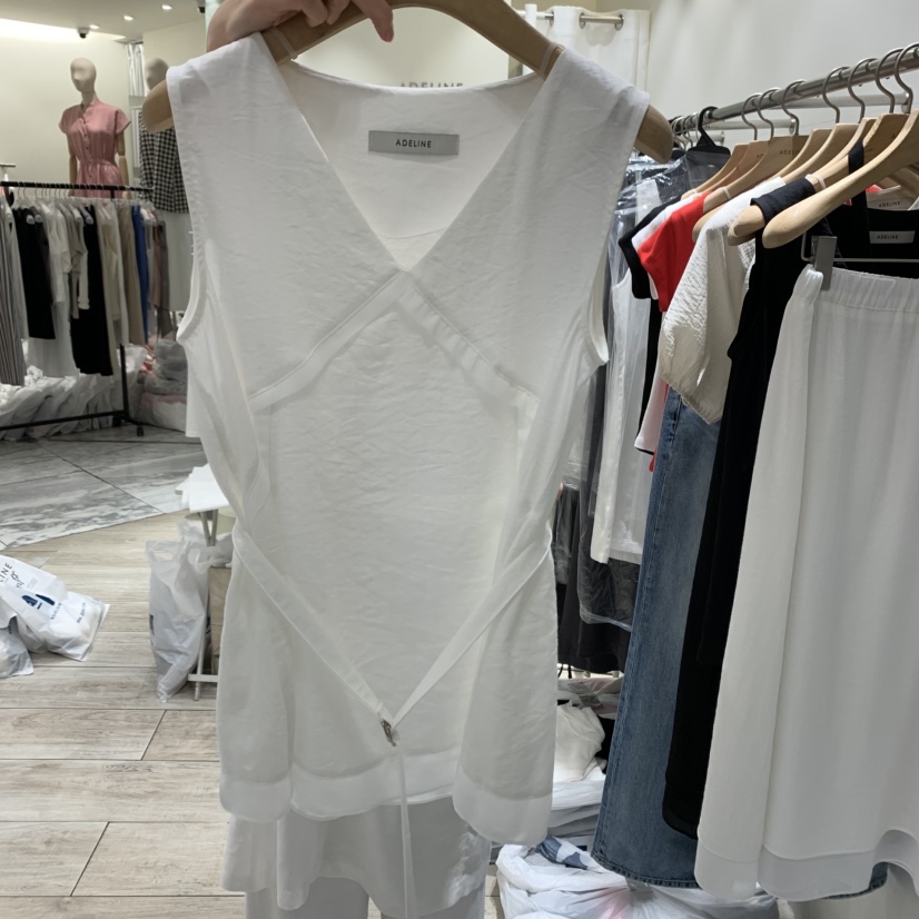 ADELINE韓國直郵㊣女裝新款推薦人氣25春夏熱賣吊帶背心含腰帶ADELINE吊帶/背心圖色2