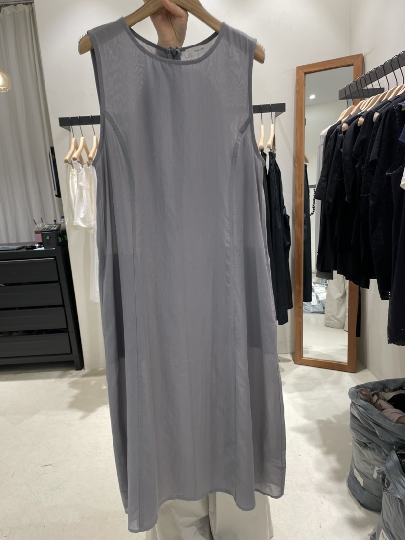OHAO韓國直郵㊣東大門實拍女裝新品熱賣人氣推薦時尚連衣裙OHAO/HA MONG連衣裙圖色2