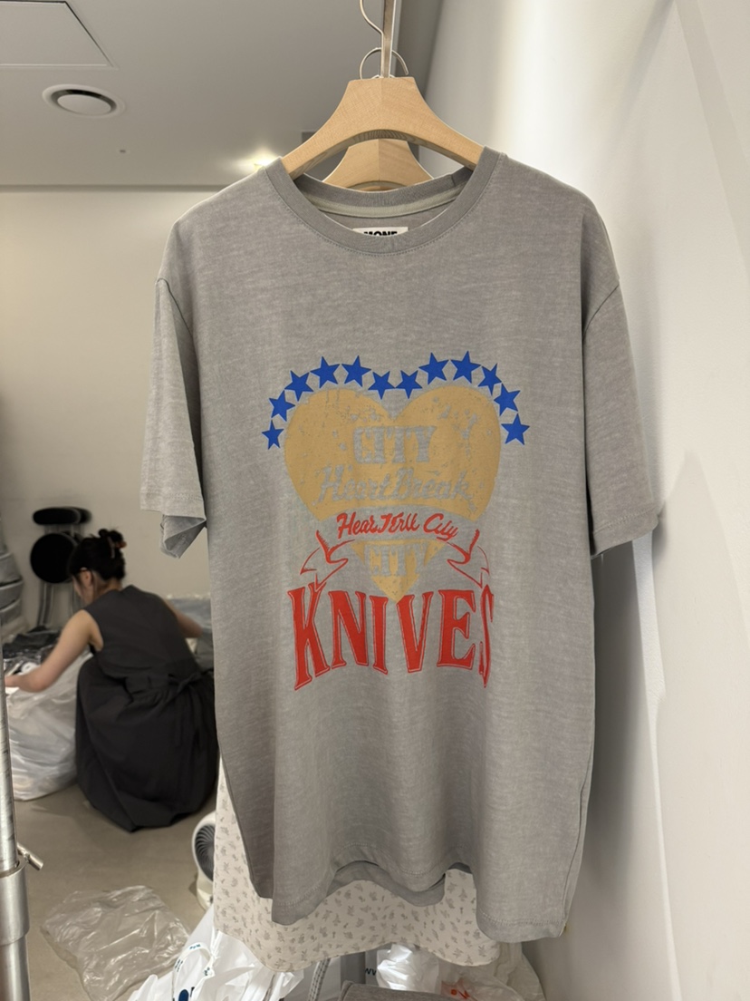 MONE-A韓國直郵㊣東大門實拍女裝新品熱賣25春夏時尚推薦T恤MONE-AT恤圖色2