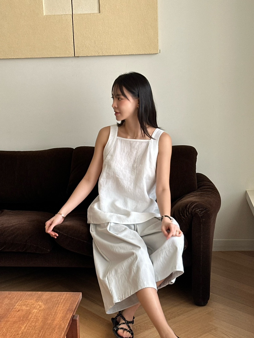 LE VASE韓國直郵㊣東大門實拍女裝新品時尚熱賣25春夏吊帶背心LE VASE吊帶/背心