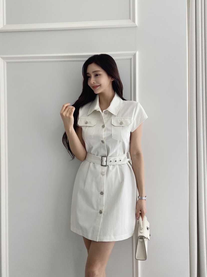 CLOTH韓國㊣直郵東大門代購女裝新品休閑人氣時尚連衣裙含腰帶CLOTH連衣裙