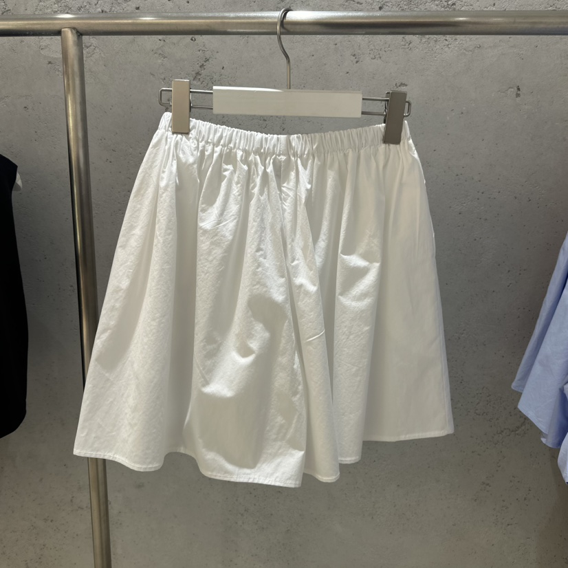 6PENCE-P韓國直郵㊣東大門實拍女裝新品時尚熱賣推薦休閑短褲6PENCE-P短褲