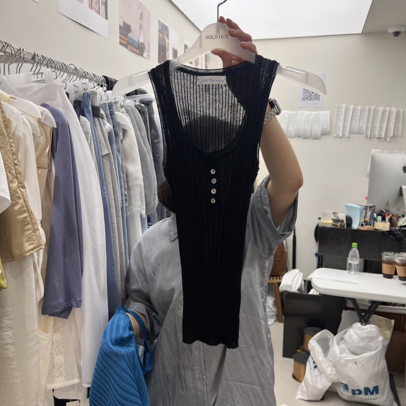 SOLD OUT韓國直郵㊣東大門實拍女裝新款時尚休閑熱賣吊帶背心SOLD OUT吊帶/背心圖色3