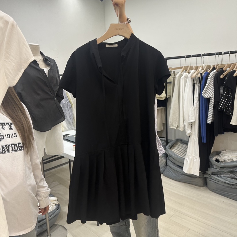 CEDARWOOD韓國直郵㊣東大門實拍女裝新品熱賣連衣裙不含腰帶CEDARWOOD連衣裙圖色2