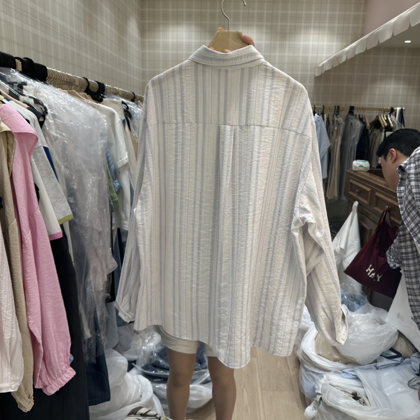 OURMOMENT韓國㊣直郵東大門代購女裝新款25春夏休閑襯衫蕾絲衫OURMOMENT襯衫/蕾絲衫