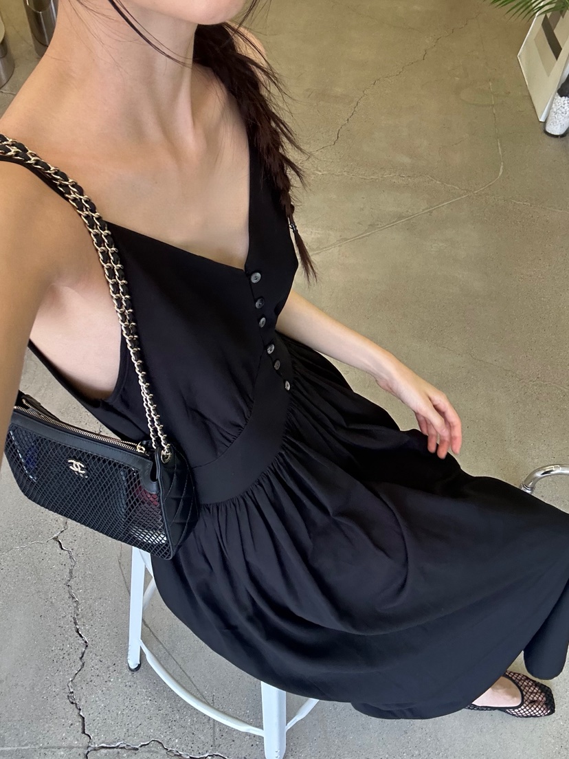 ME MO韓國代購女裝新款25春夏時尚休閑人氣推薦熱賣連衣裙ME MO連衣裙