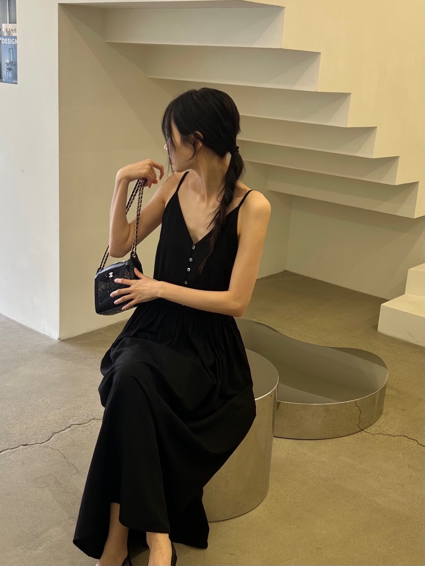 ME MO韓國代購女裝新款25春夏時尚休閑人氣推薦熱賣連衣裙ME MO連衣裙