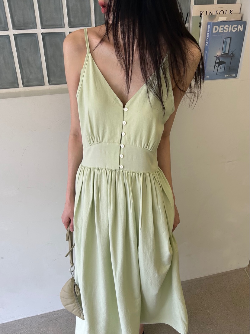 ME MO韓國代購女裝新款25春夏時尚休閑人氣推薦熱賣連衣裙ME MO連衣裙